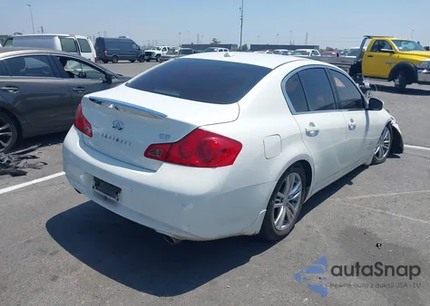 2013 Infiniti G37 Journey/Sport z USA, uszkodzony, nr VIN JN1CV6AP2DM306700